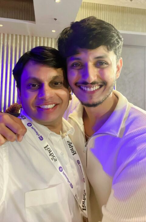 Ishan Mishra with Anubhav Dubey, founder of Chai Sutta Bar