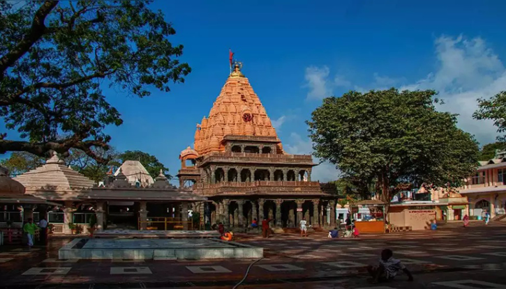 Mahakaleshwar Temple, Ujjain — home of the Bhasma Aarti, the only south-facing Jyotirlinga